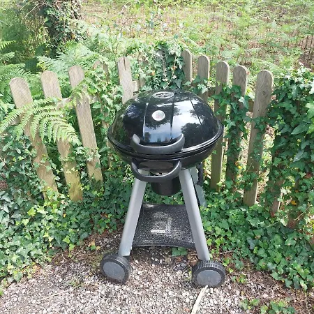 La Grange Et Le Nid